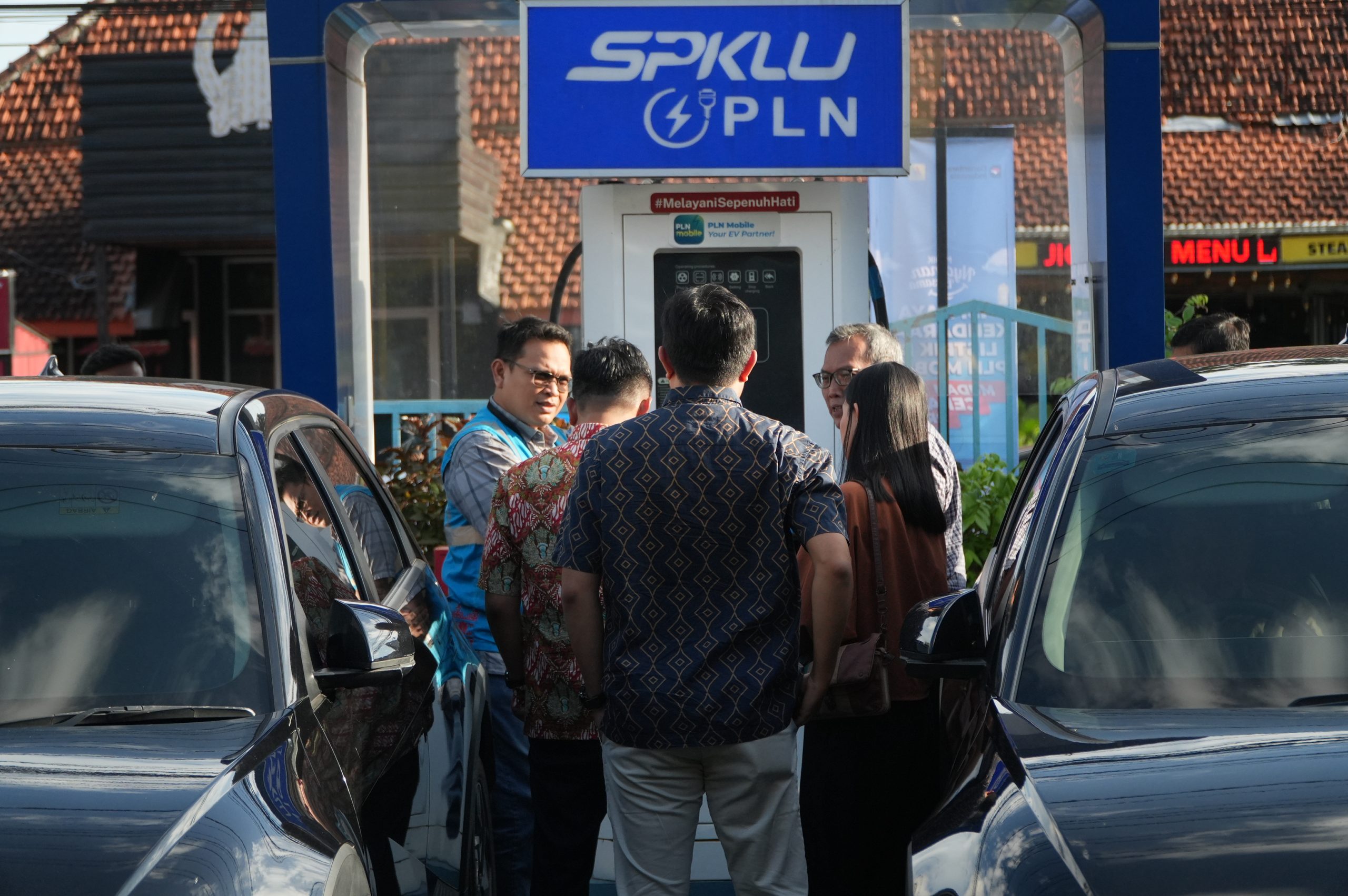 Kesiapan SPKLU di DIY jelang Ramadhan untuk mendukung pemudik pengguna kendaraan listrik