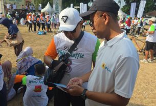 PLN UP3 Yogyakarta dan Wonosari edukasi masyarakat gunakan PLN Mobile pada HUT Forum Pimred Multimedia Indonesia jelang Kemerdekaan RI