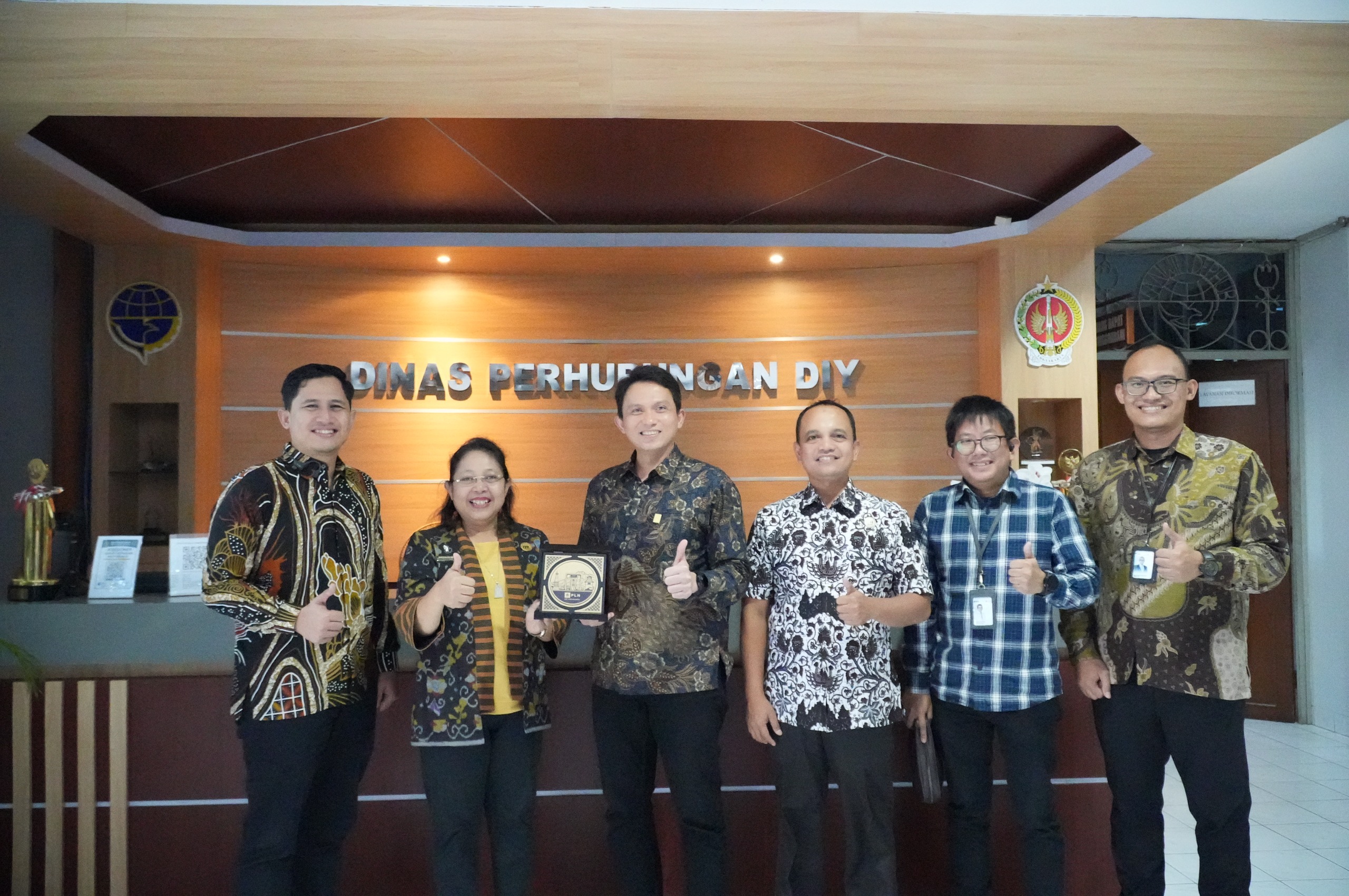 Capaian PLN melalui PLN UID Yogyakarta bersama Dishub DIY dalam mematangkan sebaran SPKLU untuk mendukung transisi energi bersih