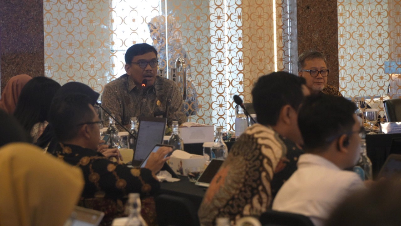 PLN Pemda DIY Listrik Desa 100% perkuat kolaborasi wujudkan listrik desa