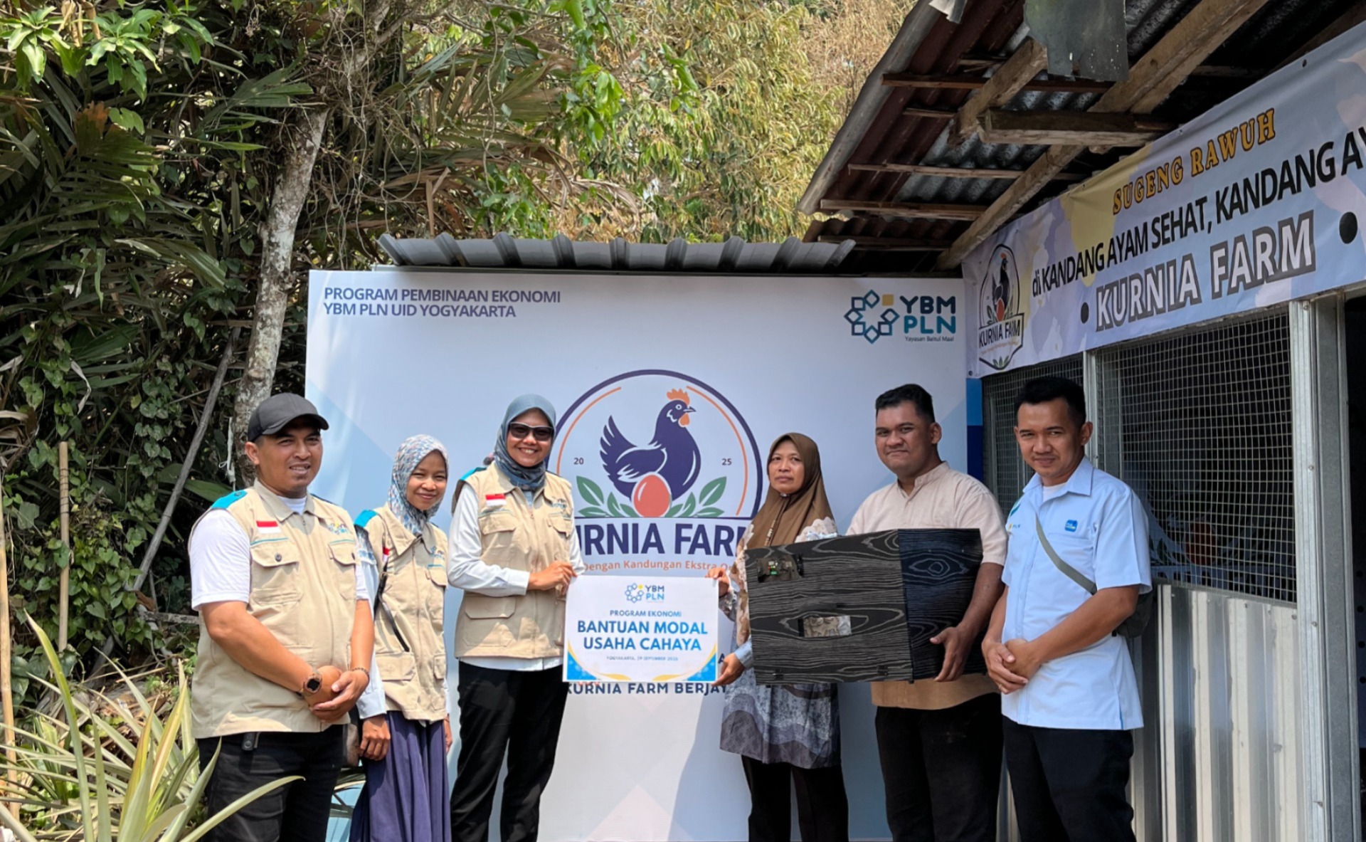 PLN UID Yogyakarta Kemandirian UMKM melalui bantuan modal usaha untuk mendukung pertumbuhan bisnis