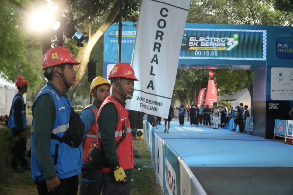 PLN Mobile Electric 5K Series Yogyakarta menggaungkan gaya hidup sehat dan energi bersih